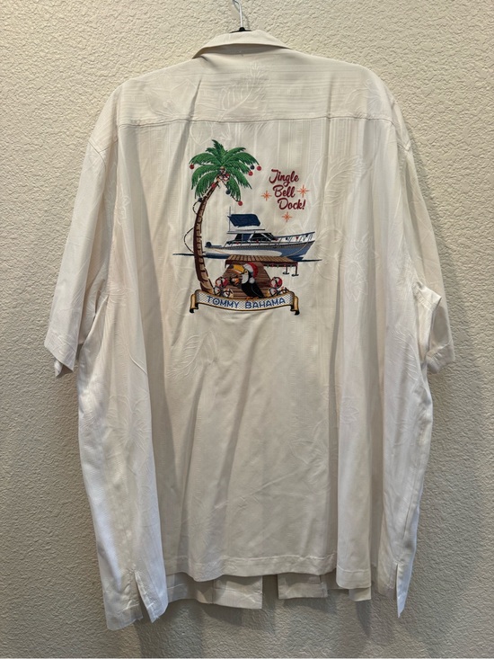 Tommy Bahama Other - Tommy Bahama White Short-Sleeve Camp Shirt with Tropical Holiday Embroidery